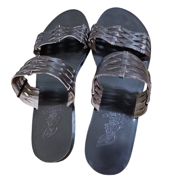 Ancient Greek Sandals - Picture 2 of 11